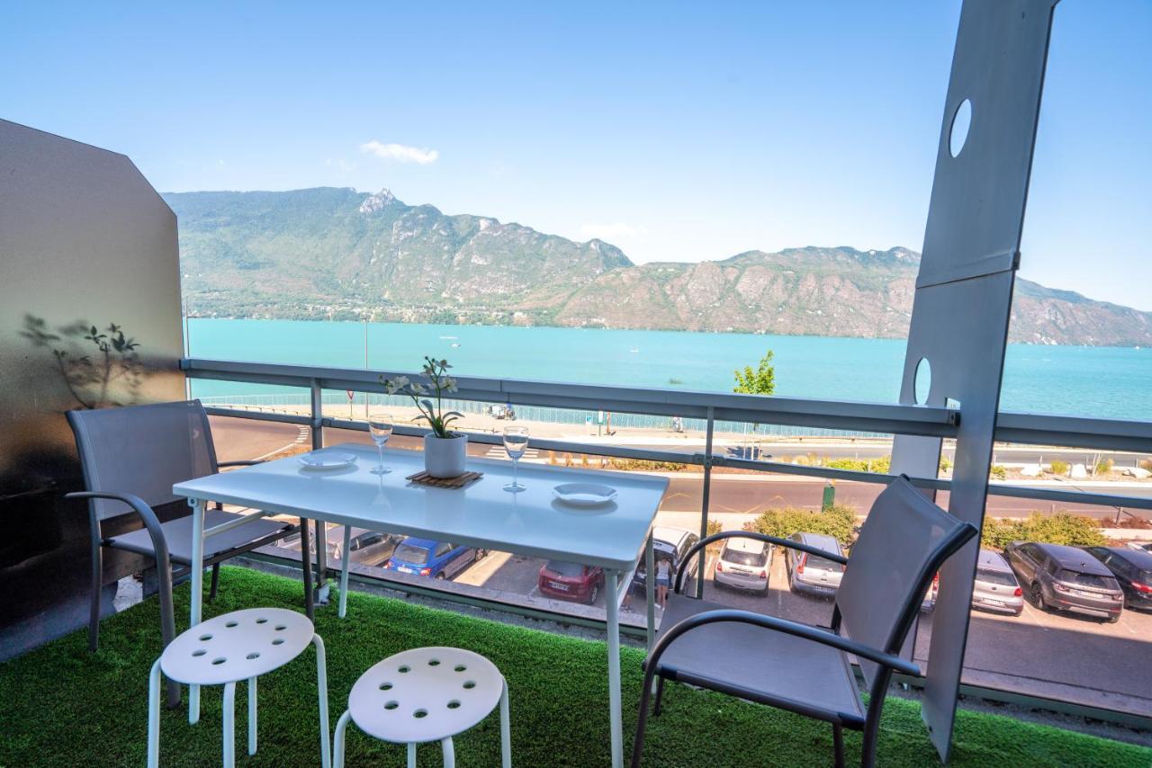 Cabana & Fenetre Sur Lac - Terrasse & Parking Tresserve Bagian luar foto