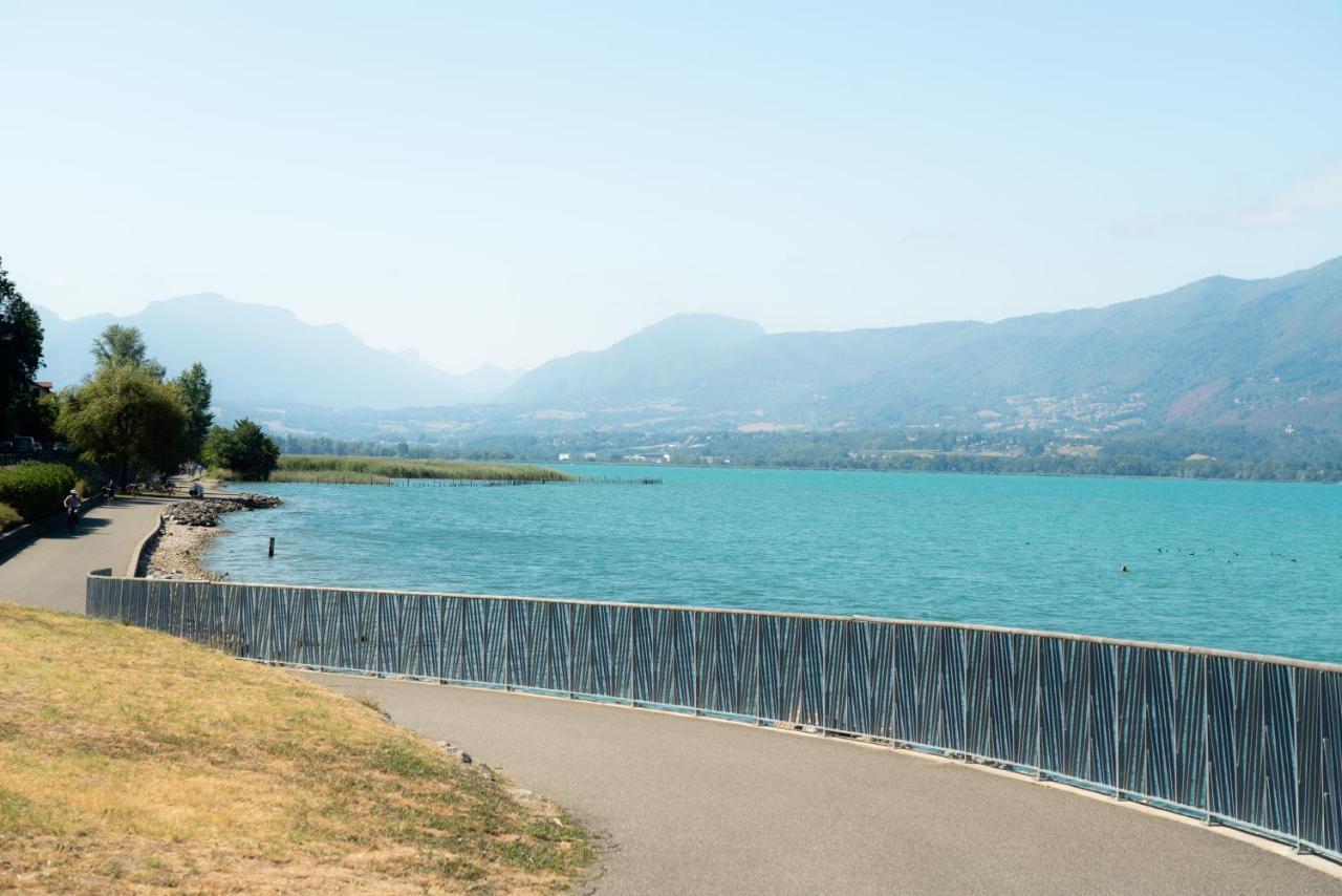 Cabana & Fenetre Sur Lac - Terrasse & Parking Tresserve Bagian luar foto